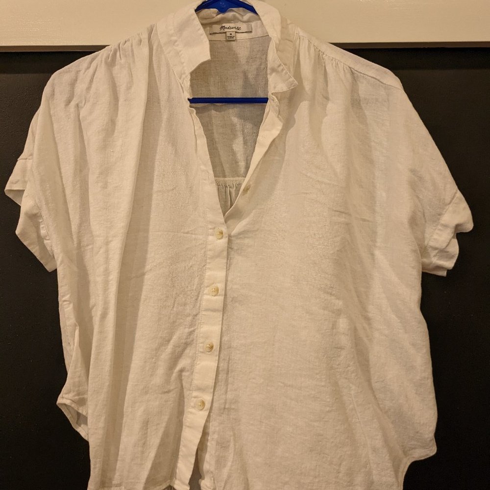 Madewell linen white short sleeve top, size medium, crop to hit at waist